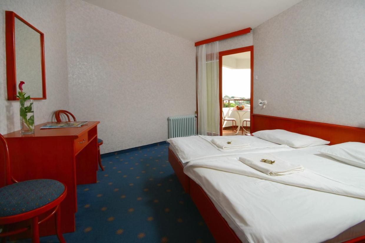 Hotel Laguna Gradac  Eksteriør billede