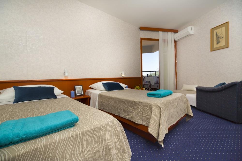 Hotel Laguna Gradac  Eksteriør billede