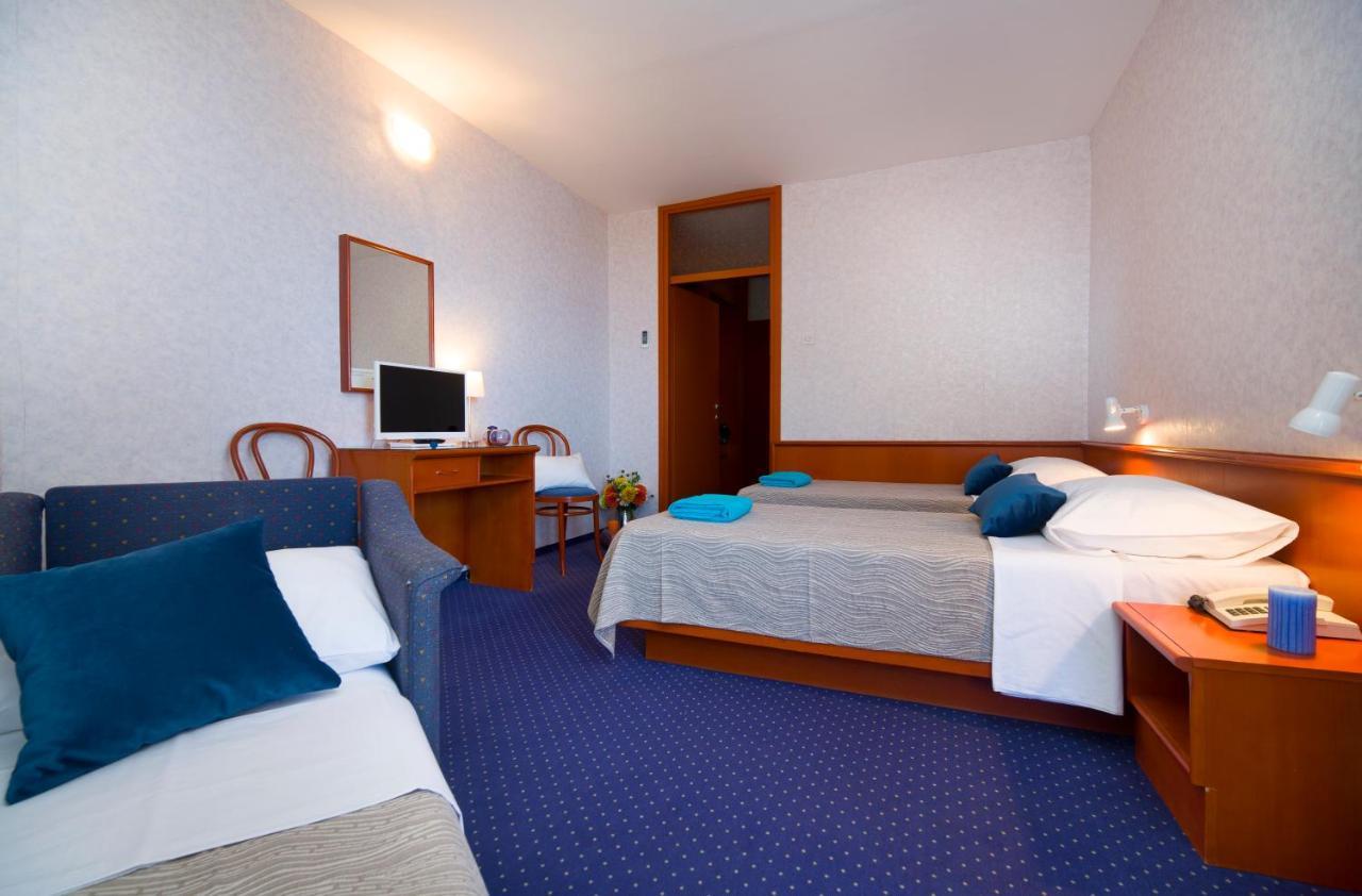 Hotel Laguna Gradac  Eksteriør billede